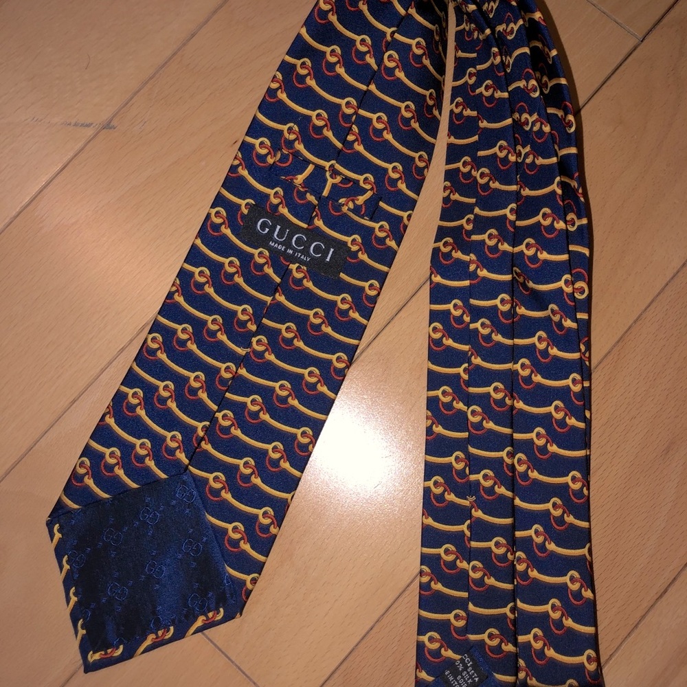 Gucci Necktie - Excellent Condition (Never Worn)